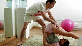 Flexible workout babe and her trainer fucking on the floor